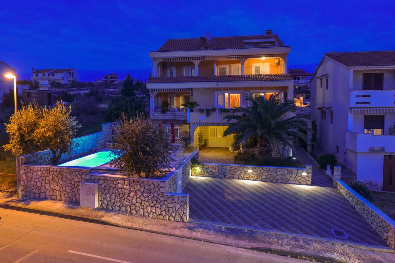 Villa Mateja Novalja Zewnętrze zdjęcie